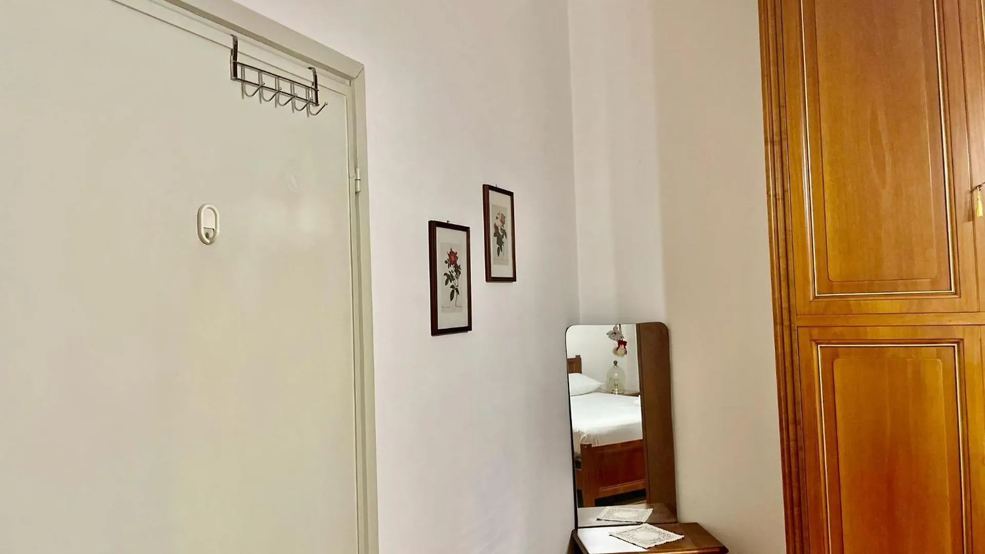 Yetişkin Oteli Lovehome Milano